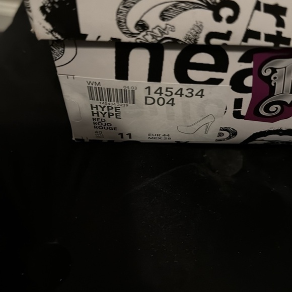 Burgundy Women's Heels - Picture 5 of 5